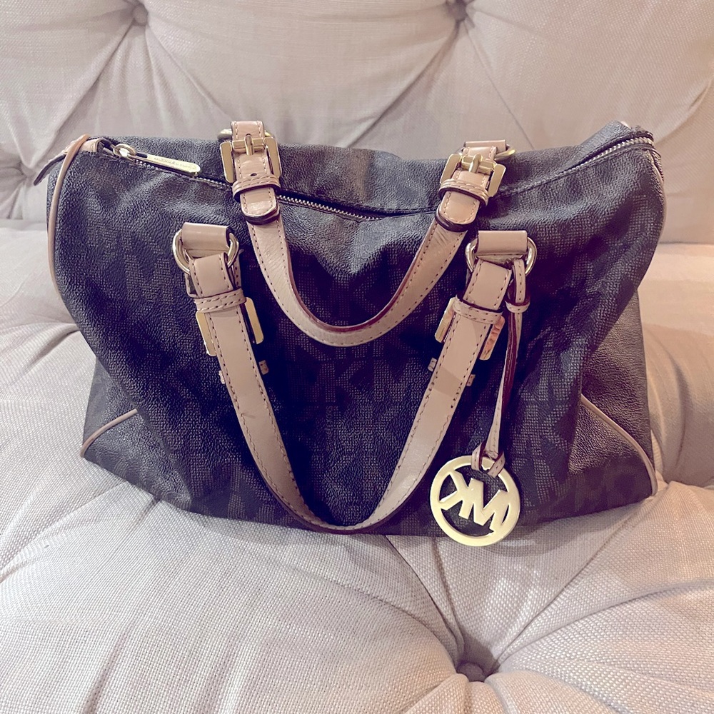 24hr Clearance ! ❤️SALE MK Michael Kors handbag purse LN E-1109 -13.5x9.5x7.5"